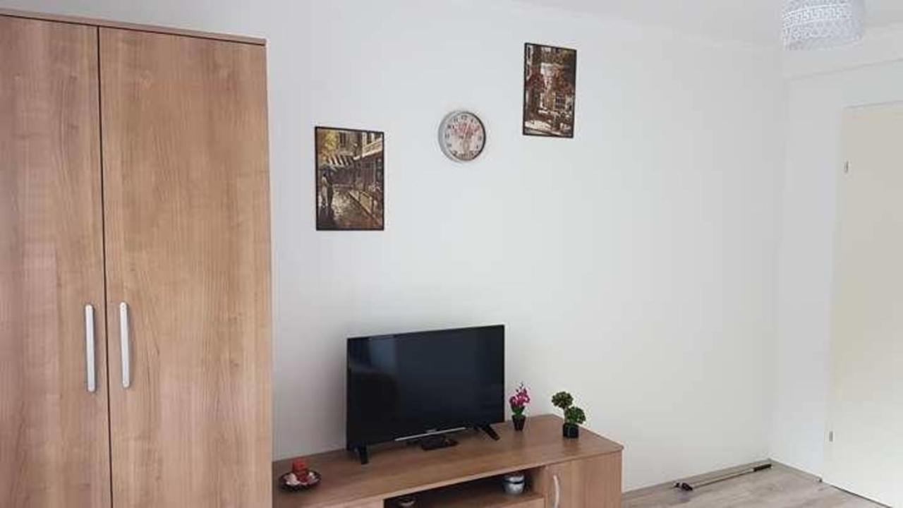 Kostoski Villa ตริเปย์ซา ภายนอก รูปภาพ