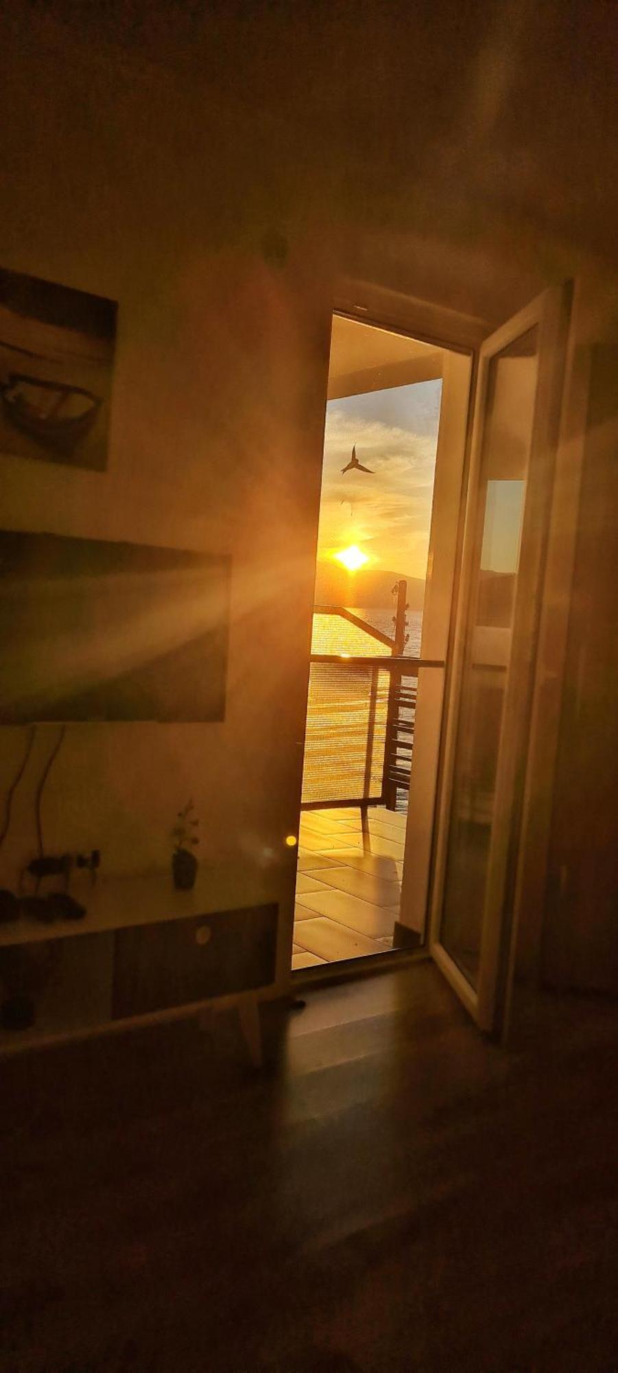 Kostoski Villa ตริเปย์ซา ภายนอก รูปภาพ